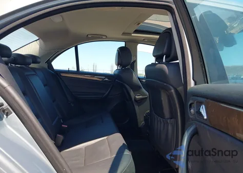 2007 Mercedes-Benz C 230 Sport from USA, damaged, VIN WDBRF52H77F924222